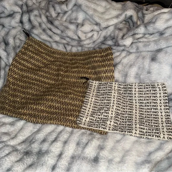 Valentino Garavani - Picture 3 of 10